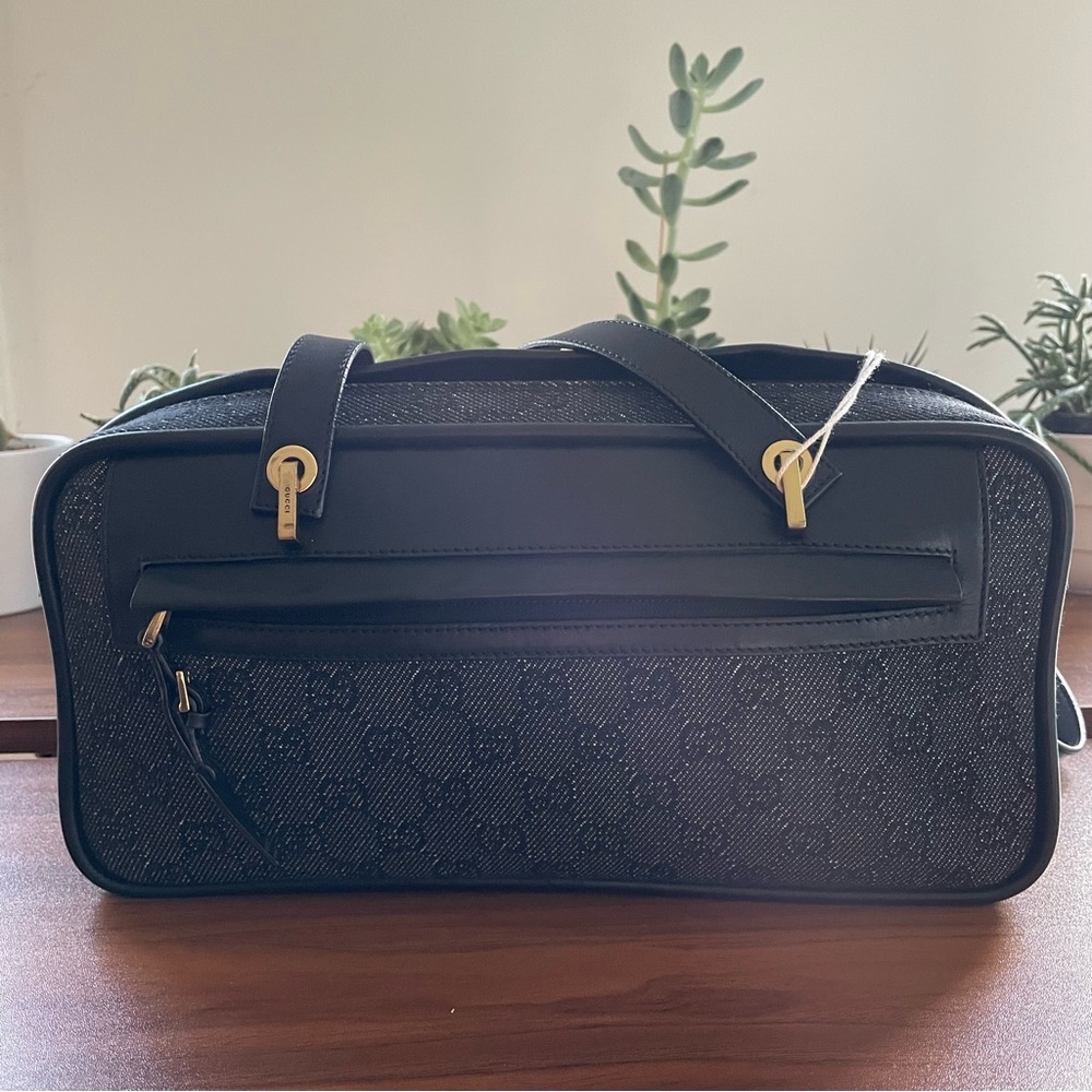 HOST PICK⭐️Authentic Gucci Shoulder Bag 🖤 New as 💖 - Picture 10 of 14